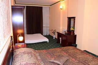 Отель Hotel Central Слобозия Двухместный номер с 1 кроватью и гидромассажной ванной-3