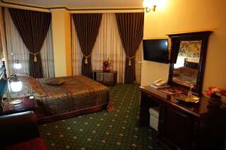 Отель Hotel Central Слобозия Двухместный номер с 1 кроватью и гидромассажной ванной-6